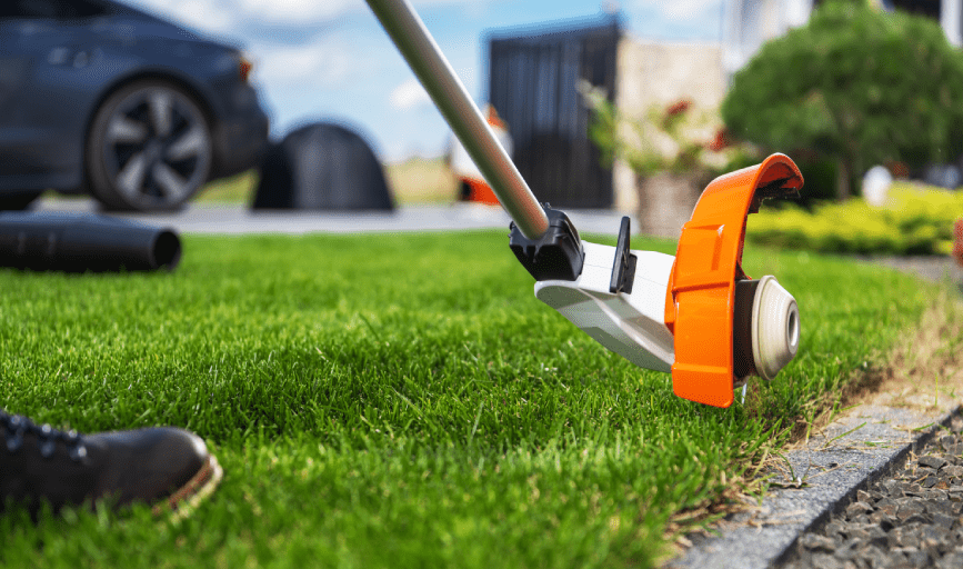 LAWN EDGING